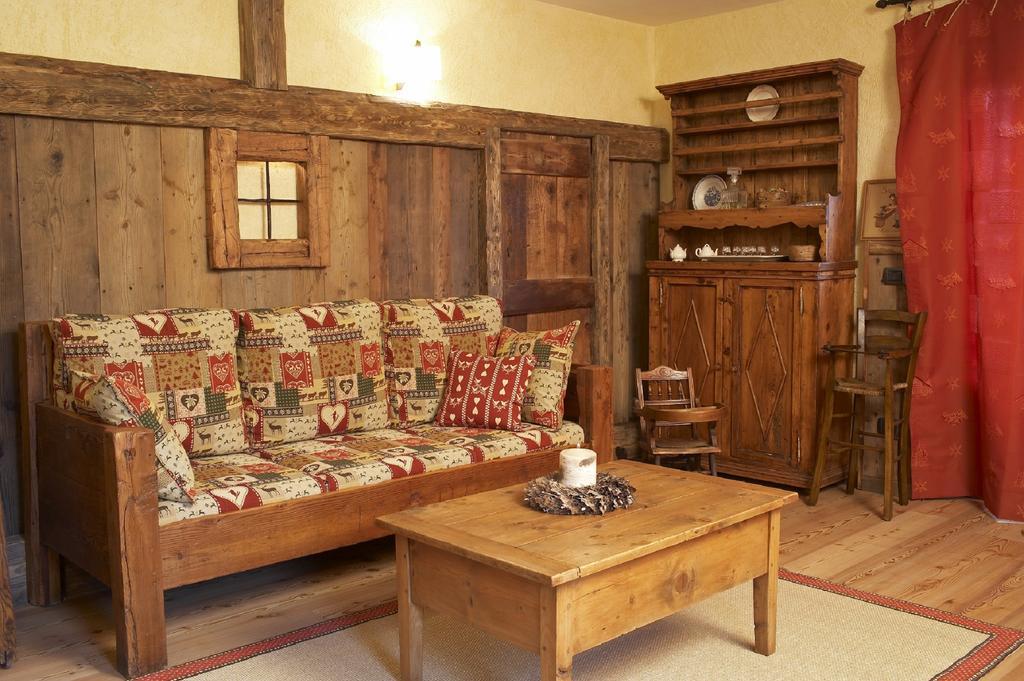 تشامبولوك Residence Lo Peyo المظهر الخارجي الصورة